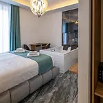 Mare Luxury Neapol