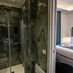 Mare Luxury 4* Neapol