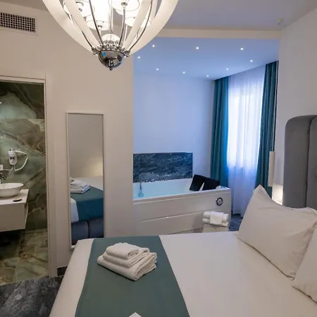 Mare Luxury 4*
