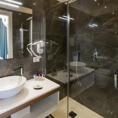 Mare Luxury 4*