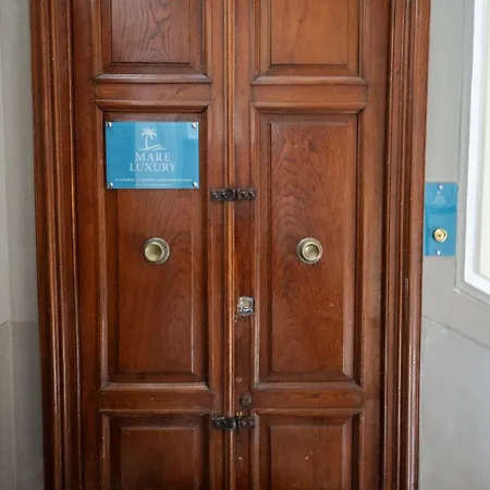 Mare Luxury 4* Nápoly