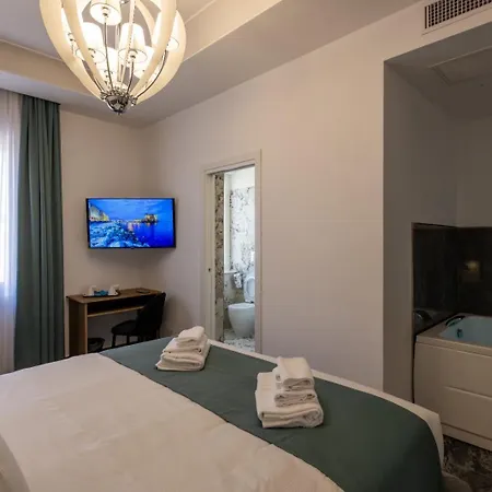 Mare Luxury Napoli